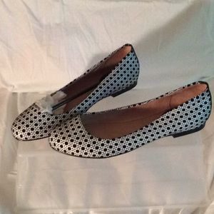 Nina Black and White Leather Flats